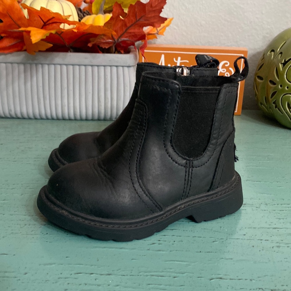 Baby ugg boots black SZ 6